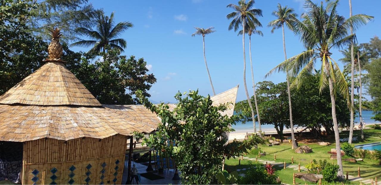 Anyavee Krabi Beach Resort Klong Muang Beach Exterior photo