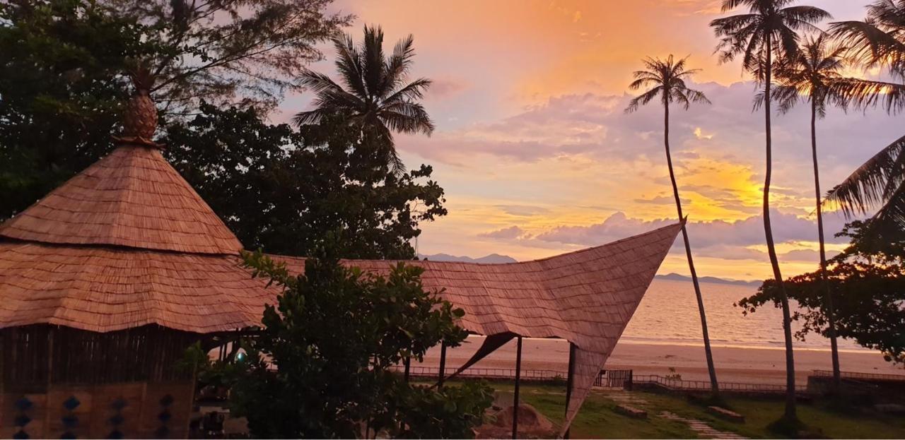 Anyavee Krabi Beach Resort Klong Muang Beach Exterior photo